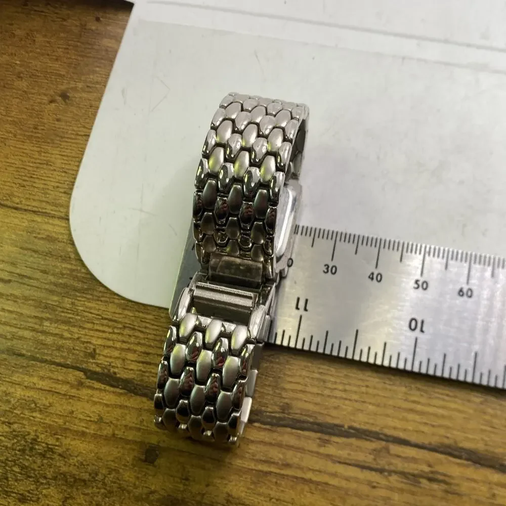 Womens Vintage Silver Square Watch New Battery